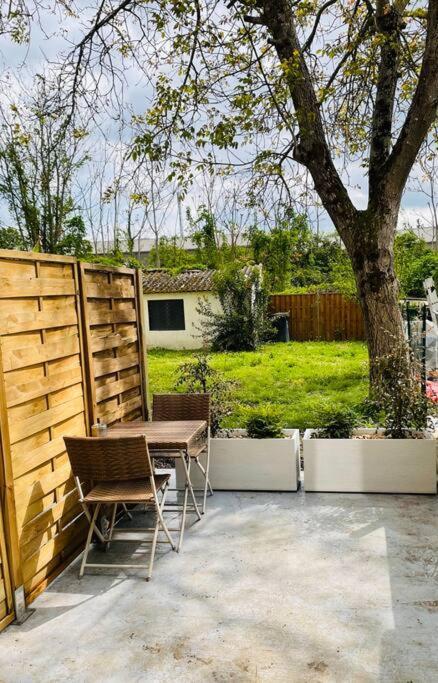 Le Cocon - Suberbe appartement T1 bis - Au calme - Terrasse - Vue jardin Agen Extérieur photo